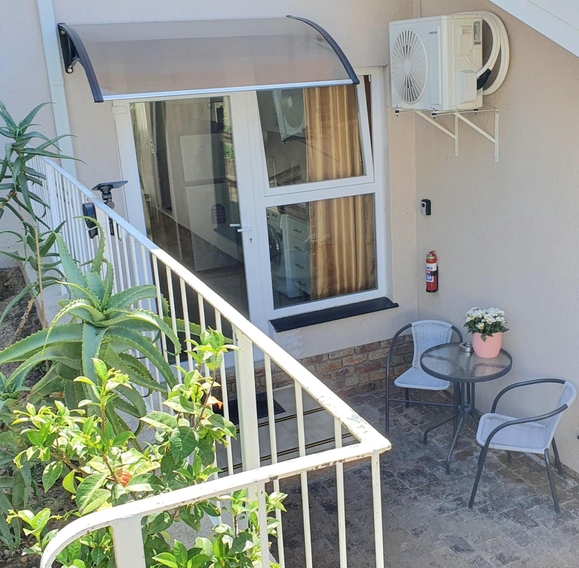 Apartment Hidden Gem On Eksteen
